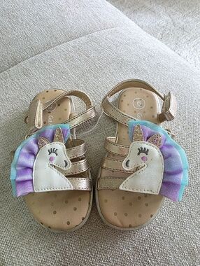 Baby Girl Unicorn Sandals Size 6